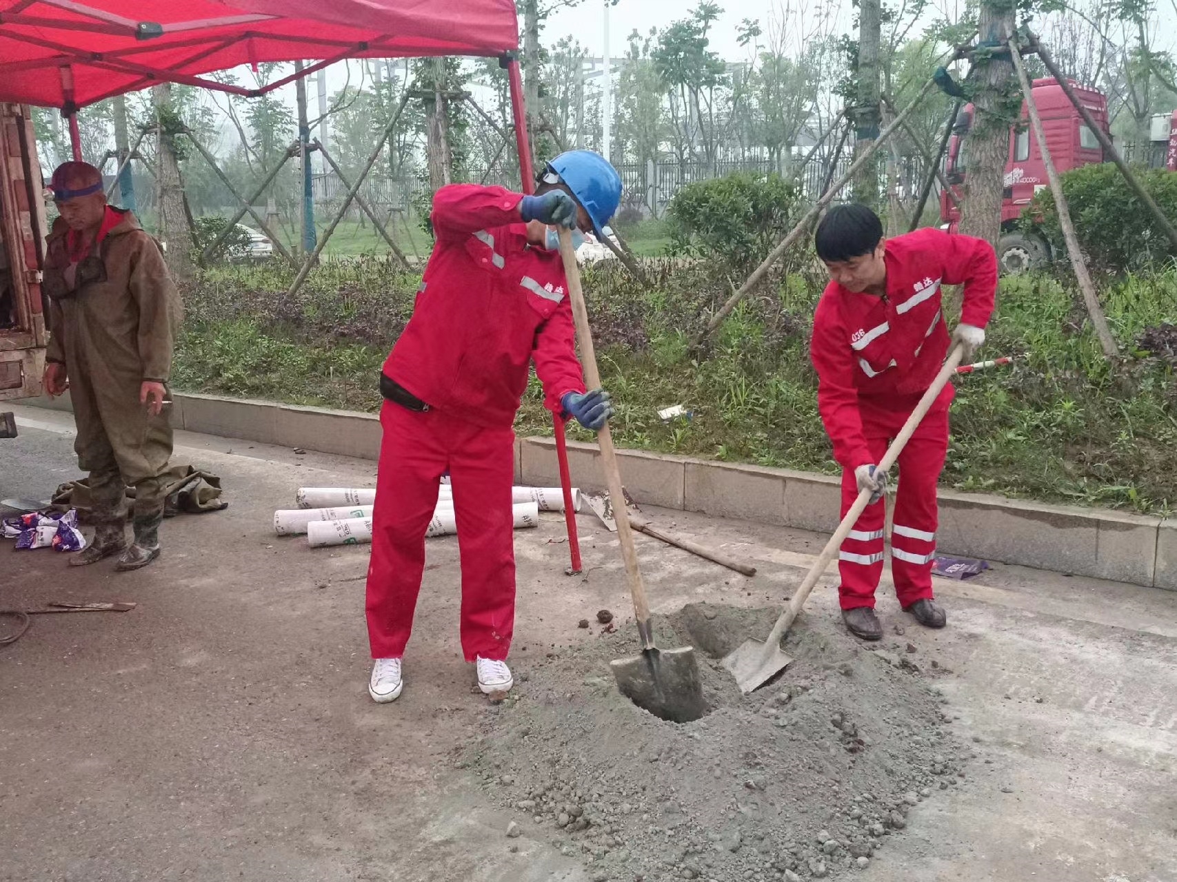 中和镇管道疏通哪家好】及时进行市政管道清淤